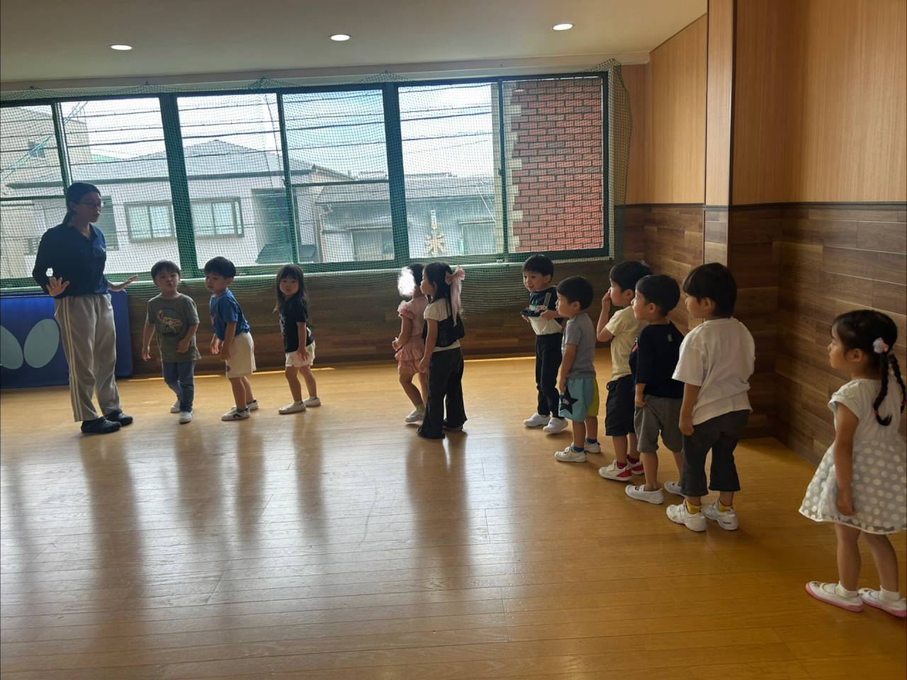 Working on Our Throwing Skills (ボールを投げる練習を頑張っているよ!)⭐︎Kindy 1(年少クラス)