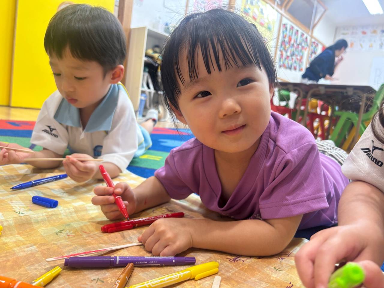 Craft Time Brings Big Smiles (クラフト大好きな子供たち!) ⭐︎ Kindy 1(年少クラス)