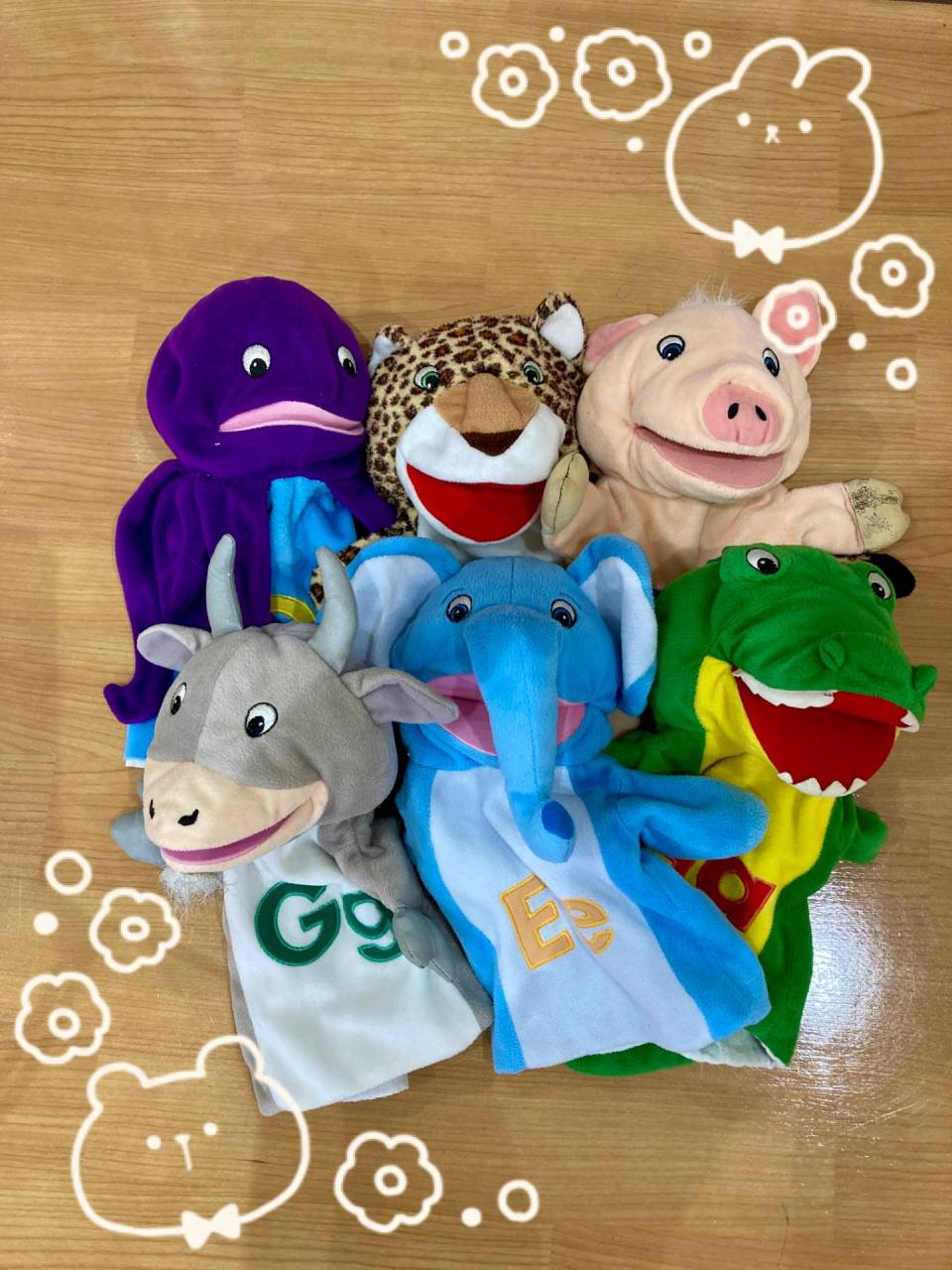 We have so many friends in this classroom! (お友達いっぱい!)Small Kids☆1歳児クラス