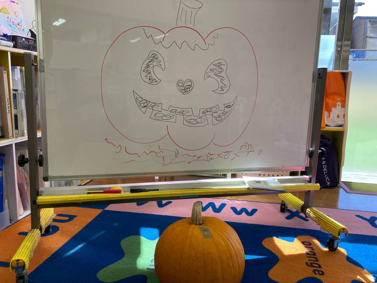 Can you make a happy face Jack-o'-lantern 🎃 ☆ Small Kids